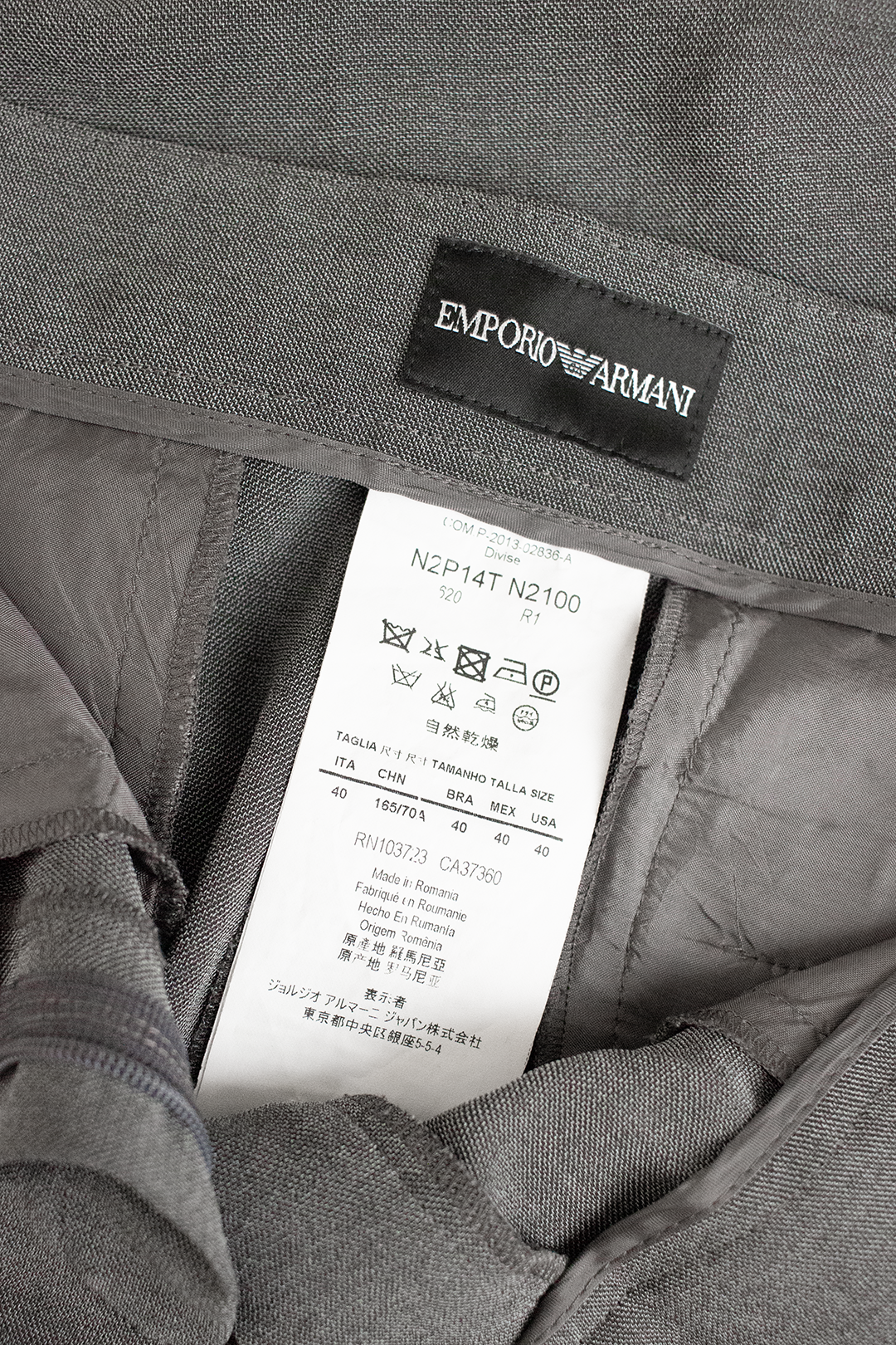 Calças Armani (38-40)